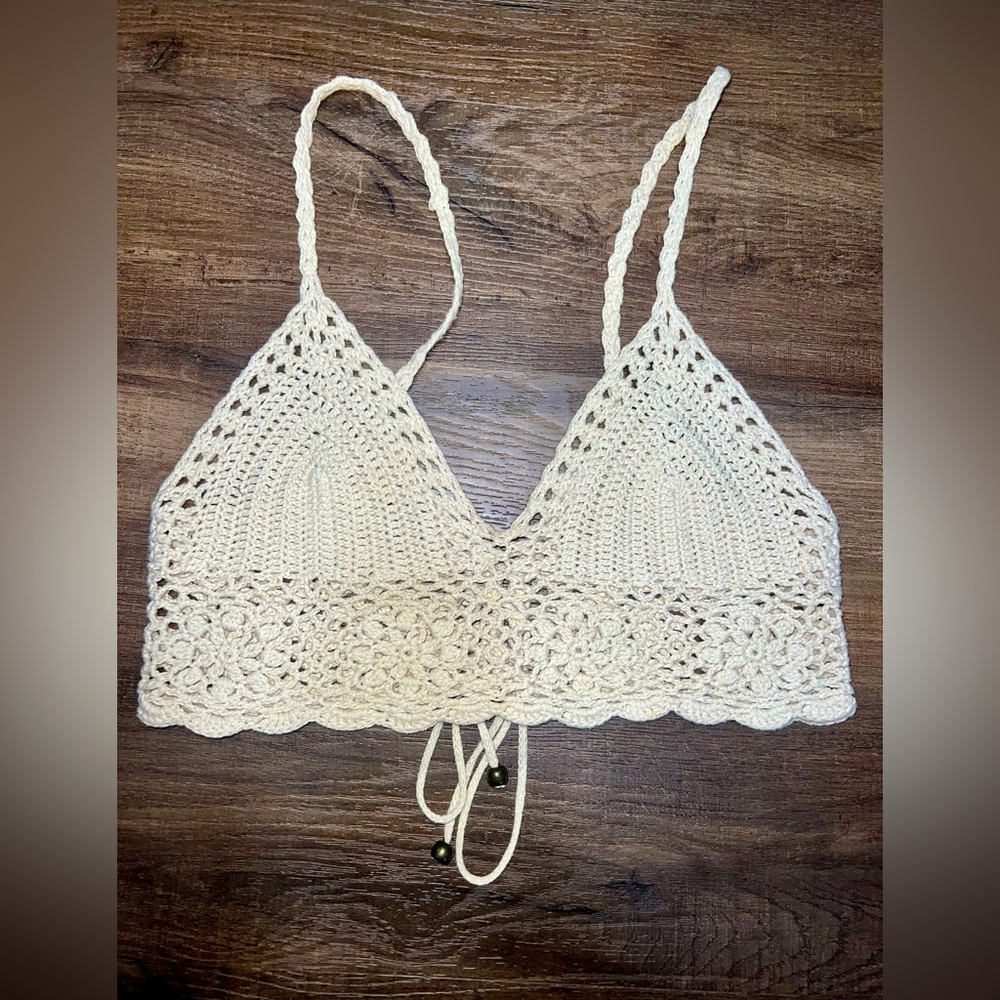 Like new! Forever 21 Crochet Crop Bra Top